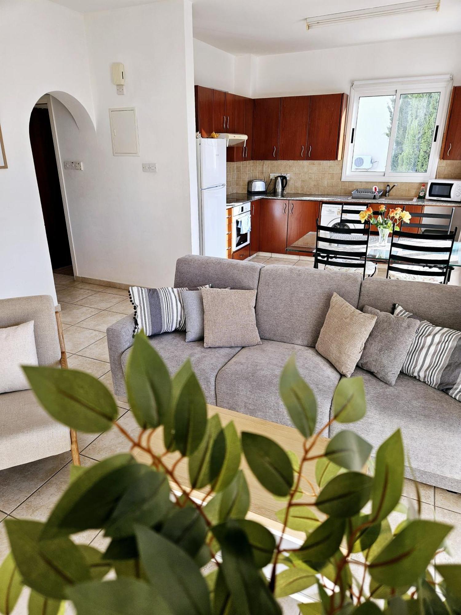 The Brightstay Paphos, 2 Bed Apt, Paphos Riviera, Universal Bagian luar foto